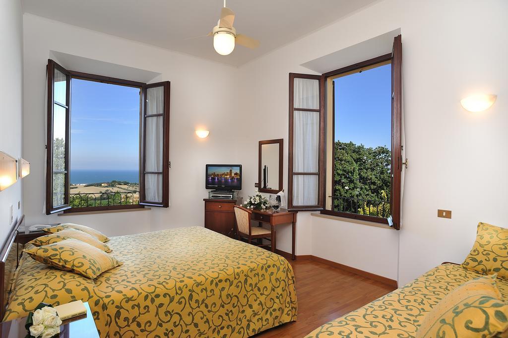 סניגליה Hotel Bel Sit חדר תמונה