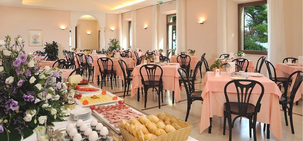 סניגליה Hotel Bel Sit מראה חיצוני תמונה